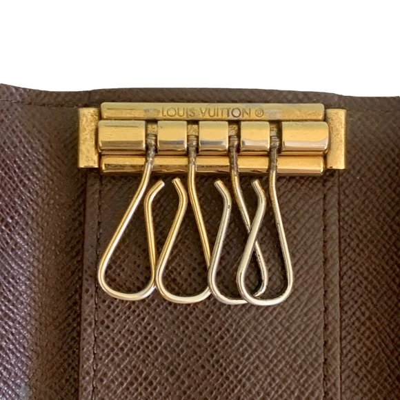 LOUIS VUITTON Damier Key Holder - Picture 8 of 10